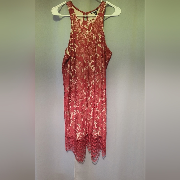 Express dress - Picture 1 of 5